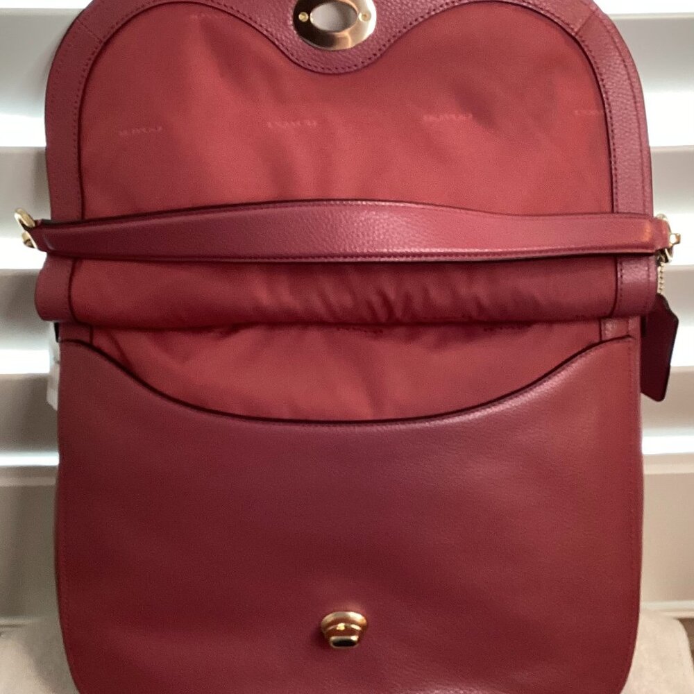 NWT Coach Turnlock Hobo | LI Rouge Red 24771 | Boutique - PRICE FIRM - Picture 5 of 9